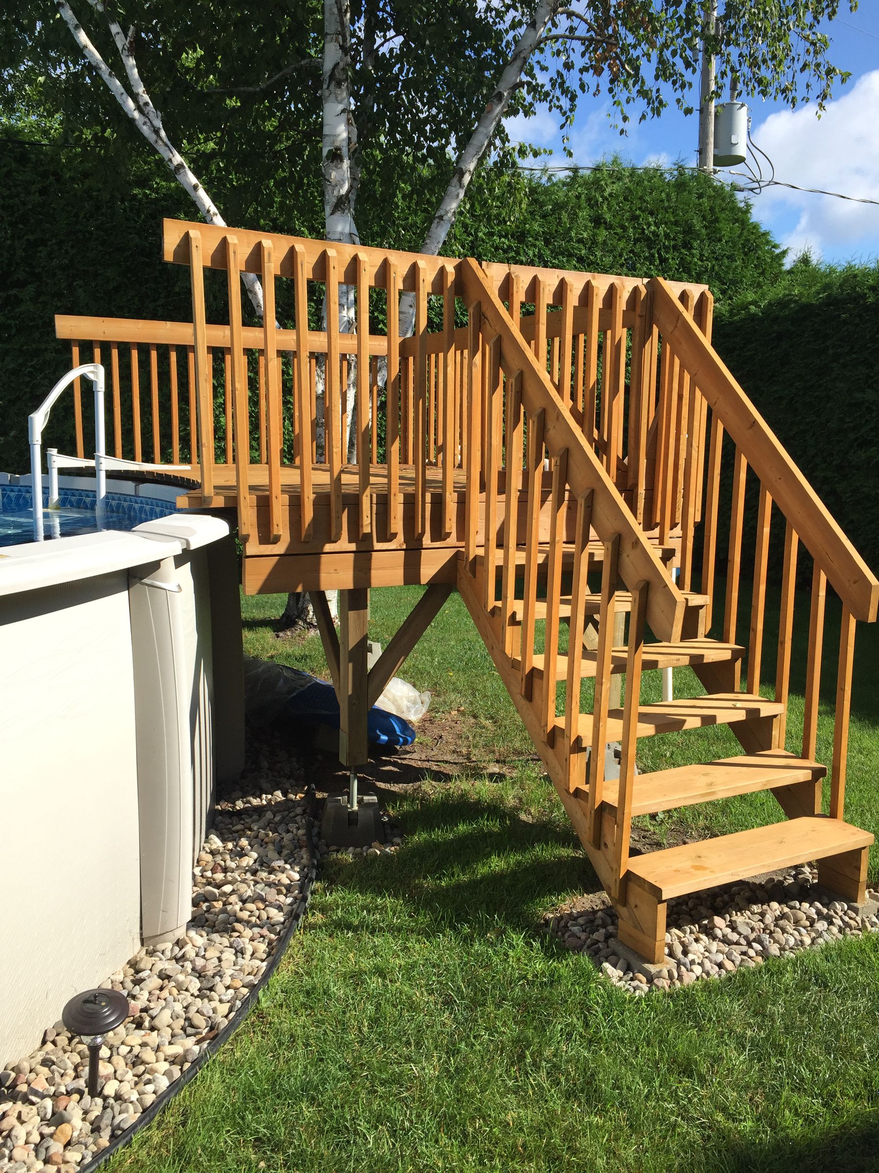 Deck de piscine traité avec Pro Tek Tor DR de Broda